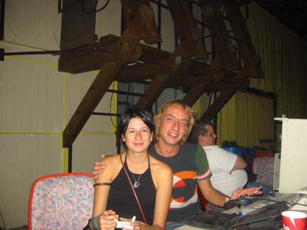 100-0036_IMG