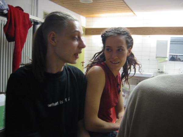 100-0072_IMG