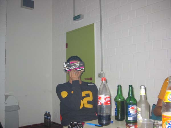 100-0085_IMG