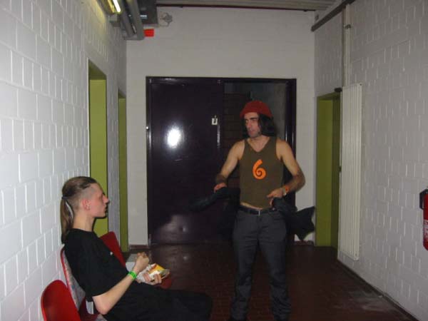 100-0088_IMG