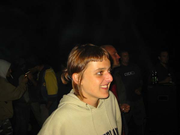 100-0046_IMG