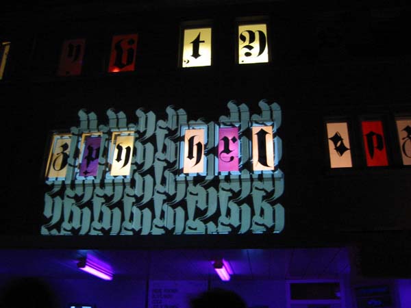 100-0038_IMG