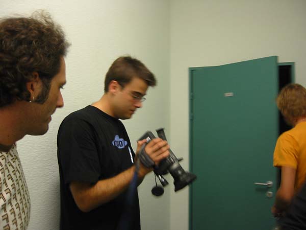 100-0056_IMG