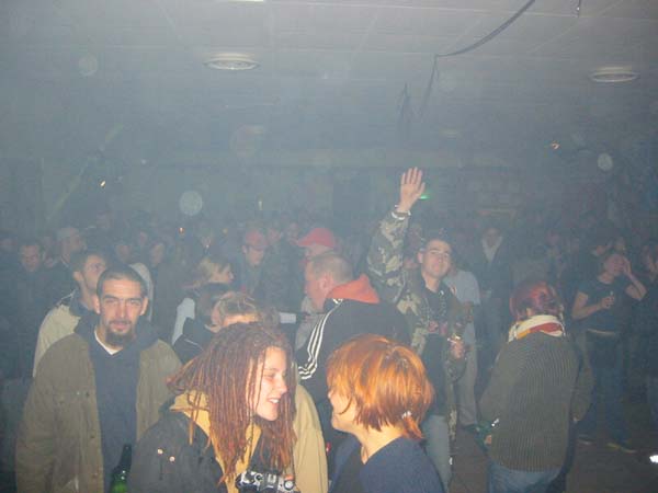 100-0013_IMG
