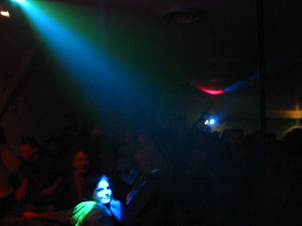 100-0096_IMG