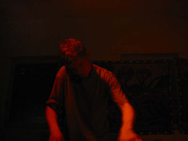 101-0147_IMG