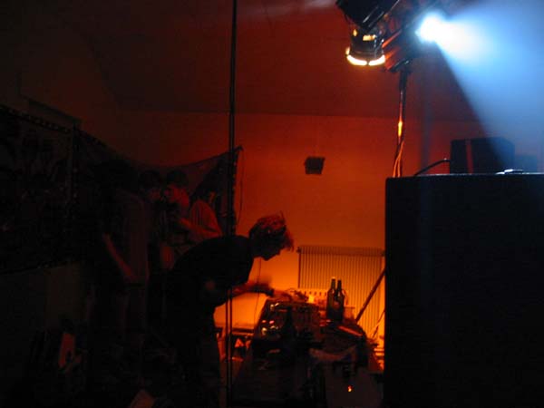 101-0173_IMG