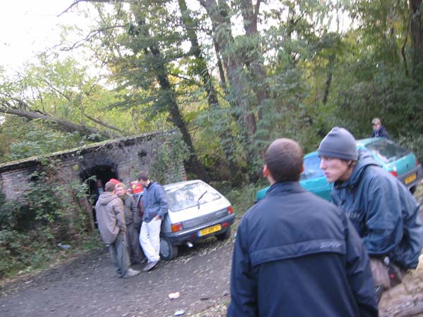 100-0085_IMG