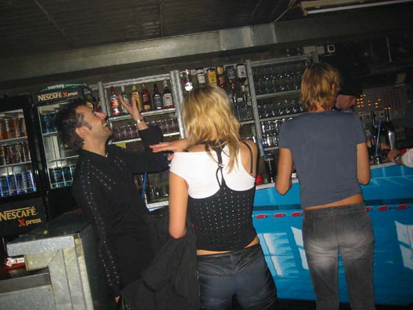 102-0206_IMG