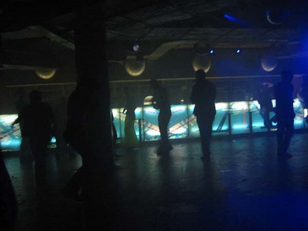 102-0274_IMG