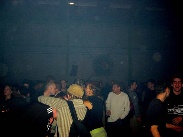 100-0029_IMG