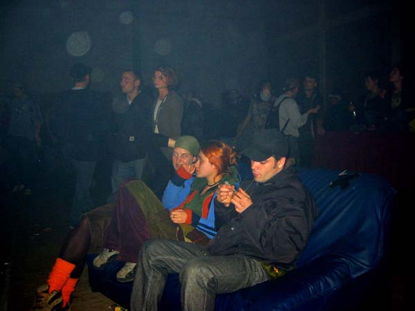 100-0031_IMG