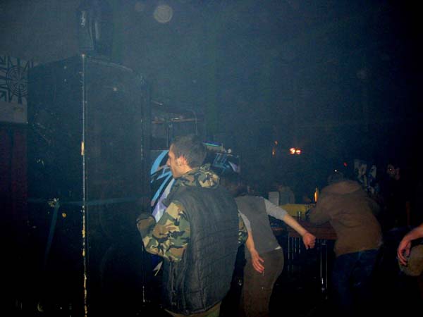 100-0034_IMG