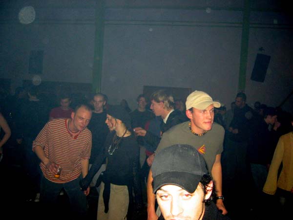 100-0055_IMG