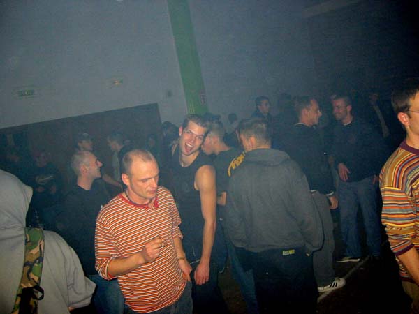 100-0072_IMG