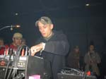 100-0098_IMG