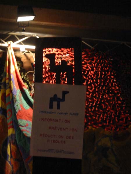 100-0009_IMG