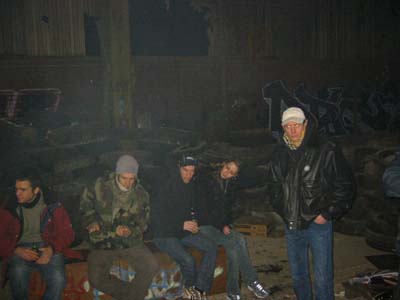 100-0047_IMG