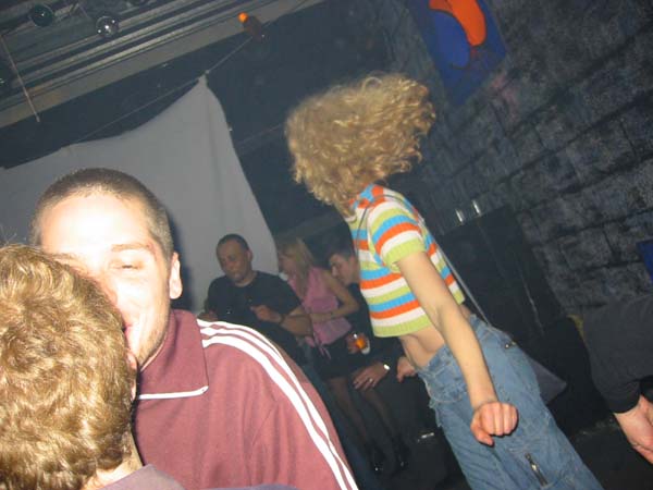 100-0040_IMG