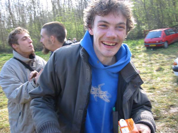 102-0229_IMG