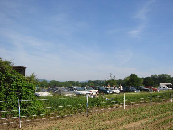 100-0042_IMG