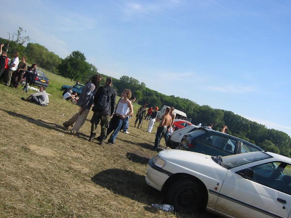 100-0071_IMG