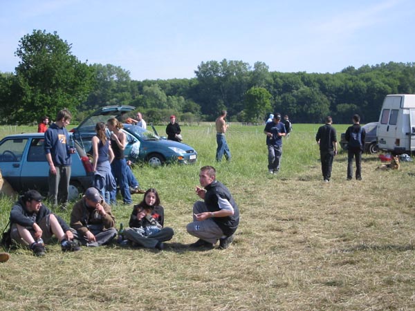 100-0085_IMG