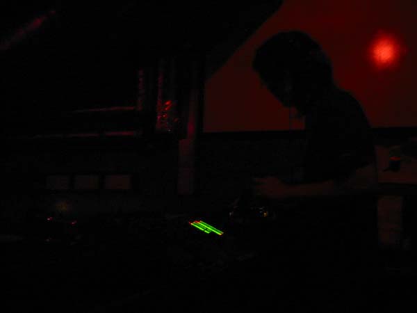 101-0105_IMG