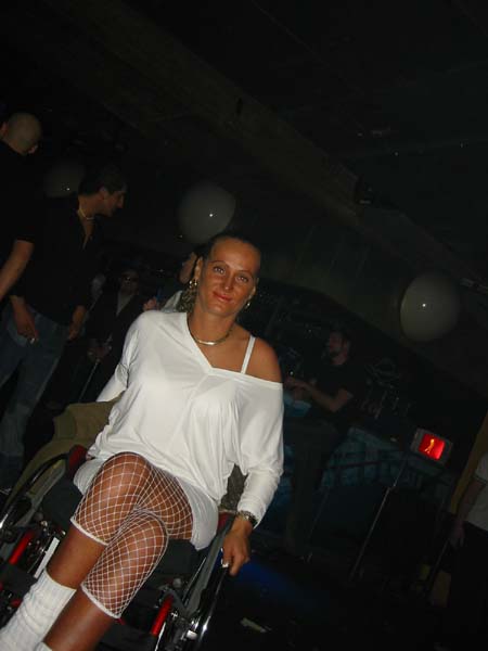 102-0231_IMG
