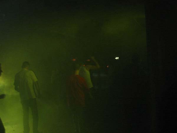 102-0250_IMG